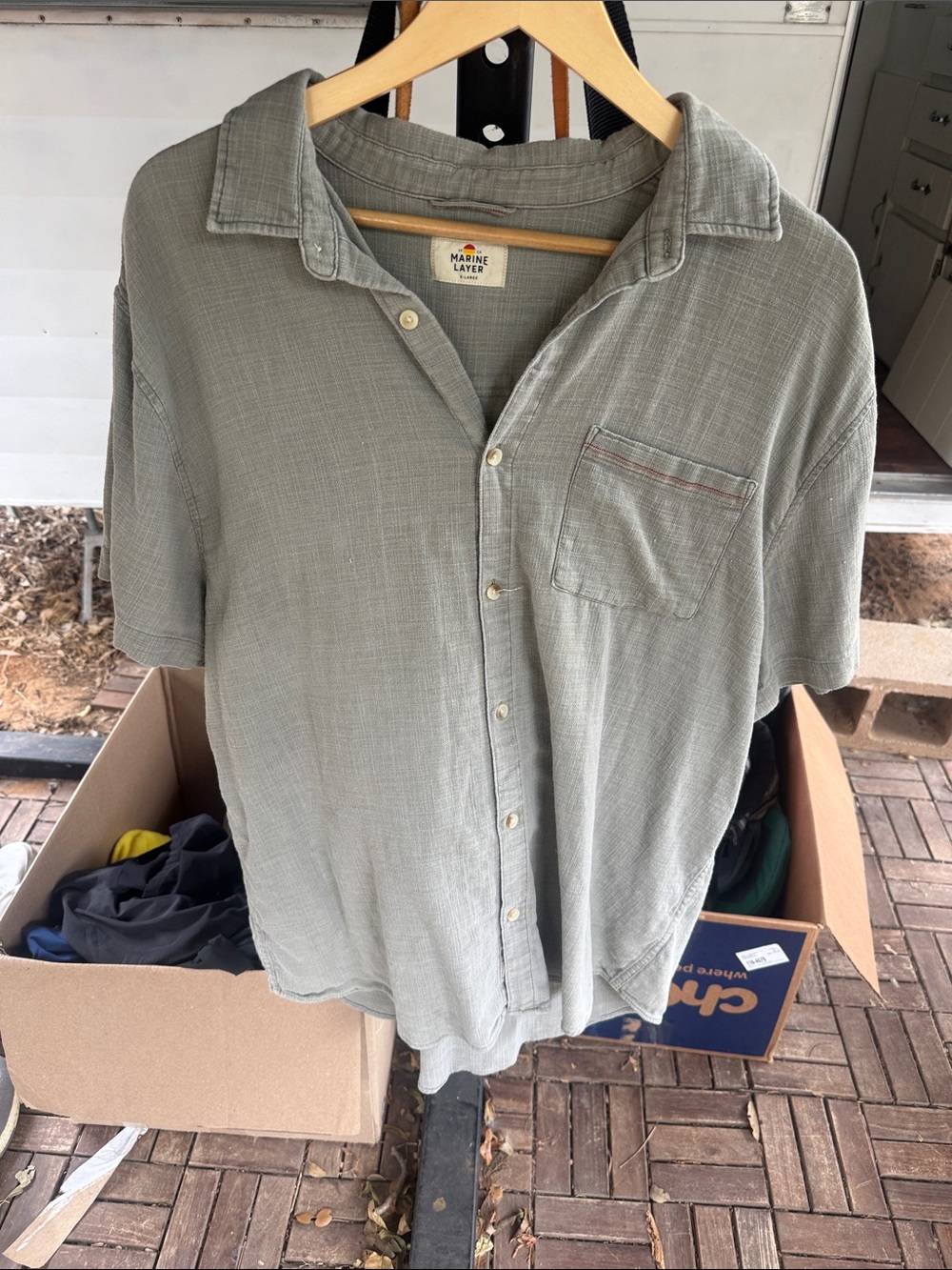 Marine Layer Men's Short-Sleeve Button-Down Shirt in Sage Green